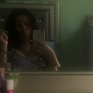 Meet your Posher, Alix